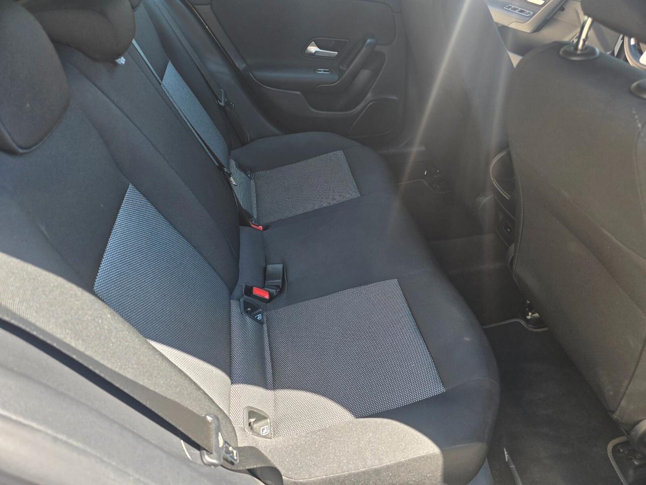 Mercedes-benz CLA 200 d Automatic Shooting Brake Business