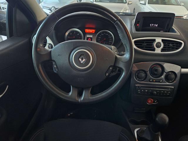 Renault Clio Clio III 2009 5p 1.5 dci Dynamique 75cv
