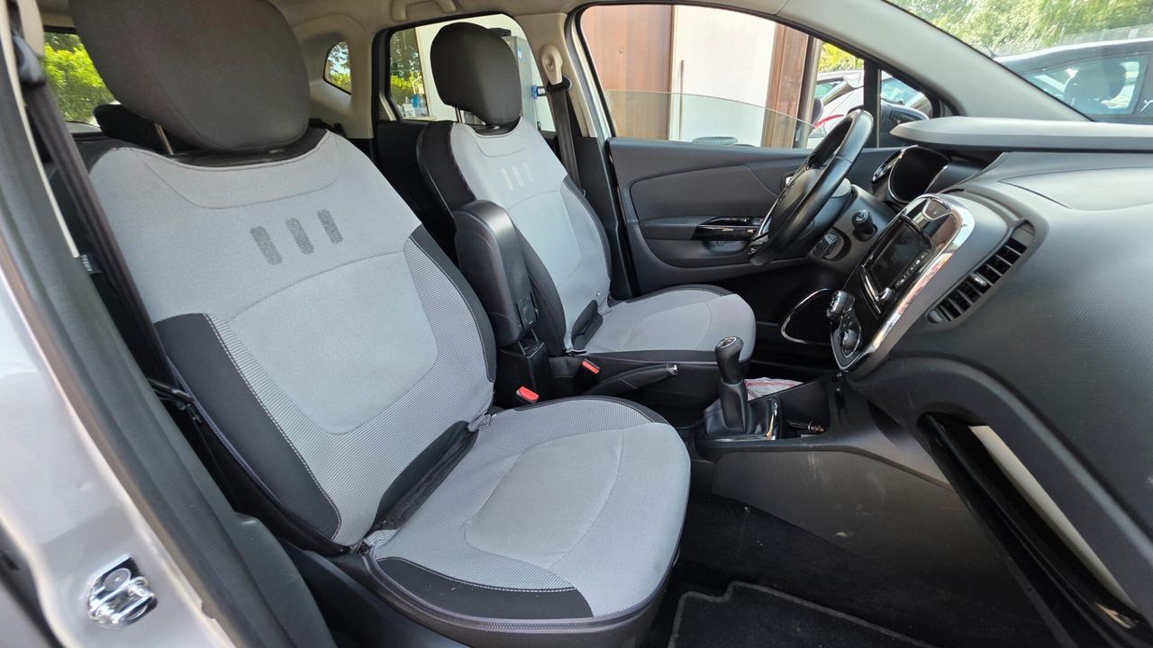 Renault Captur 1.5 dCi 8V 90 CV