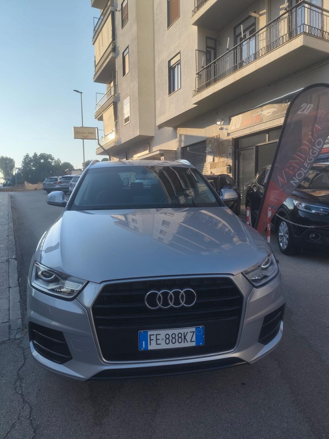 Audi Q3 2.0 TDI Design * Navi * Full Led * Garantita 12 Mesi