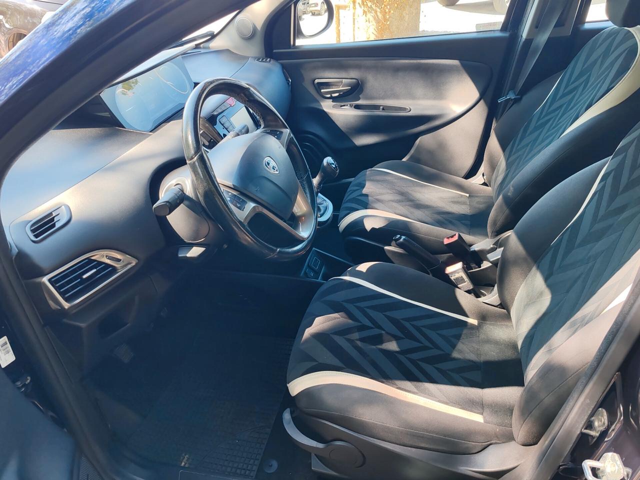 Lancia Ypsilon 1.3 MJT 16v S&S Gold