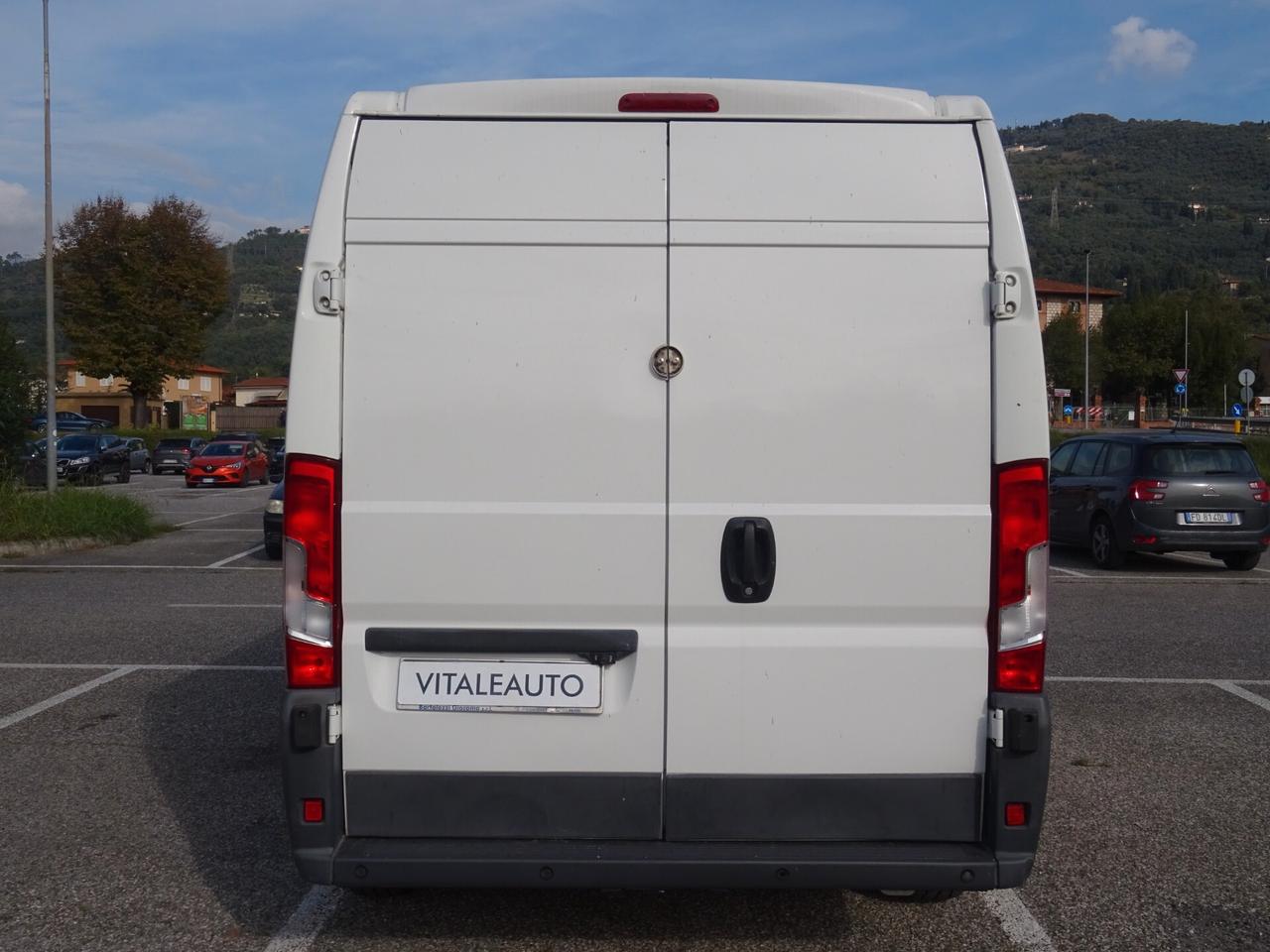 Peugeot Boxer 330 2.0 BlueHDi PM-TN