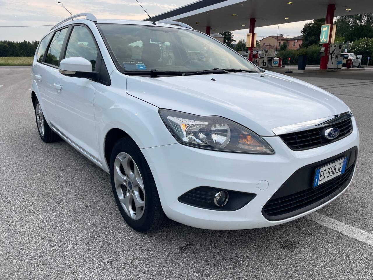 Ford Focus 1.6 TDCi titanum anno 2011 pronta uso