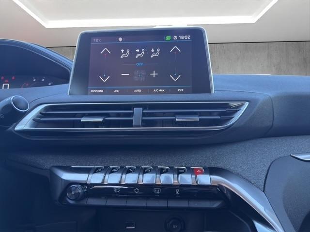 Peugeot 3008 BlueHDi 130 S&S Allure
