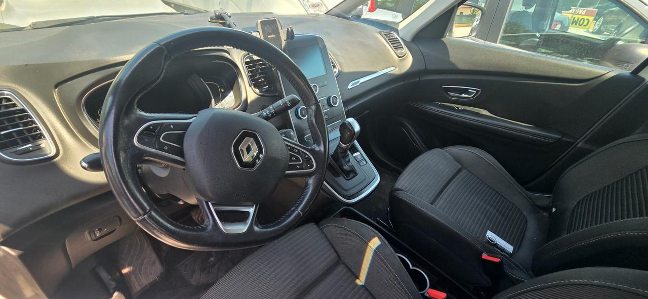 Renault Grand Scenic 7 POSTI