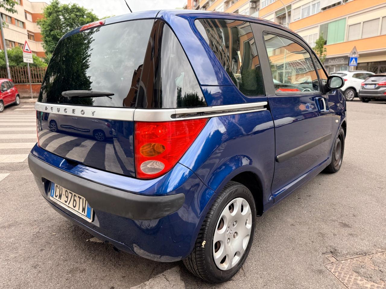 Peugeot 1007 1.4 73cv Mega tagliando!!! Porte elettriche
