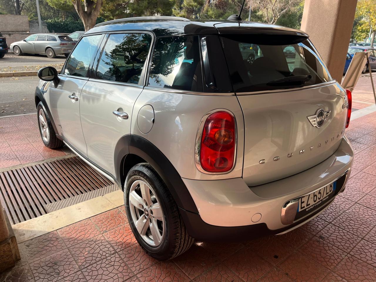 Mini Countryman1.6D ALL4 perfetta garantita-15