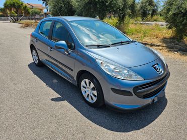 Peugeot 207 1.4 8V 75CV 5p. ONE Line