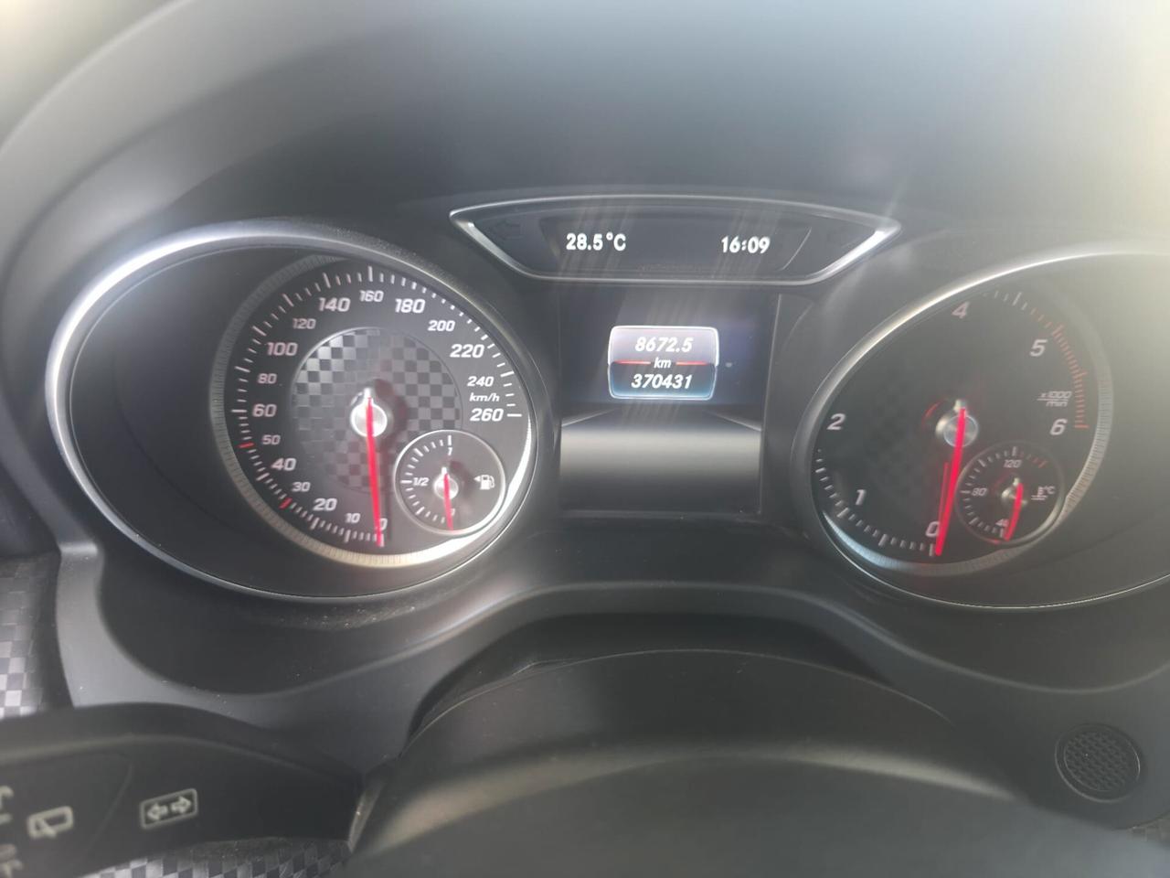 Mercedes-benz A 160 d Premium
