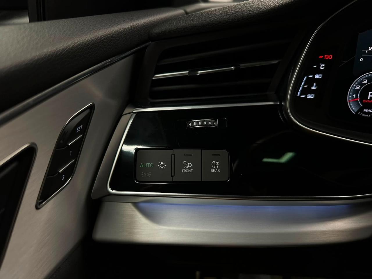 Audi Q8 TOTAL BLACK/MATRIX/TETTO LEASING