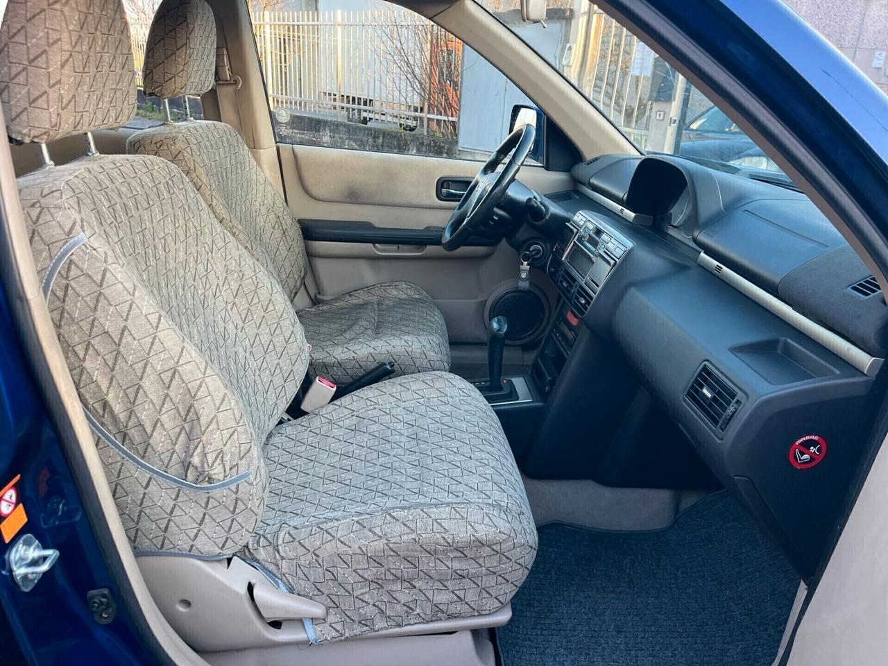 Nissan X-Trail 2.0 16V Sport