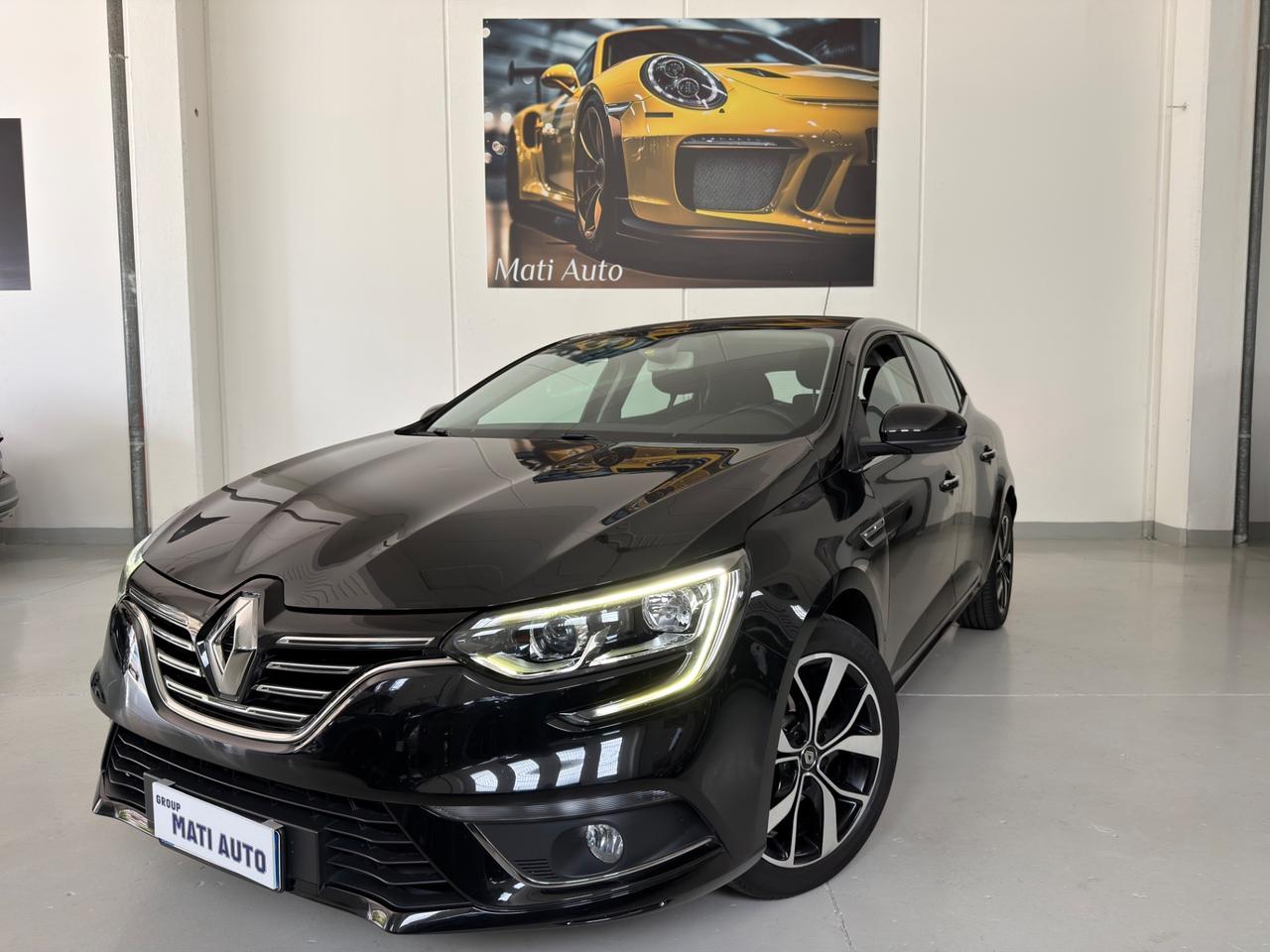 Renault Megane Mégane TCe 140 CV Duel