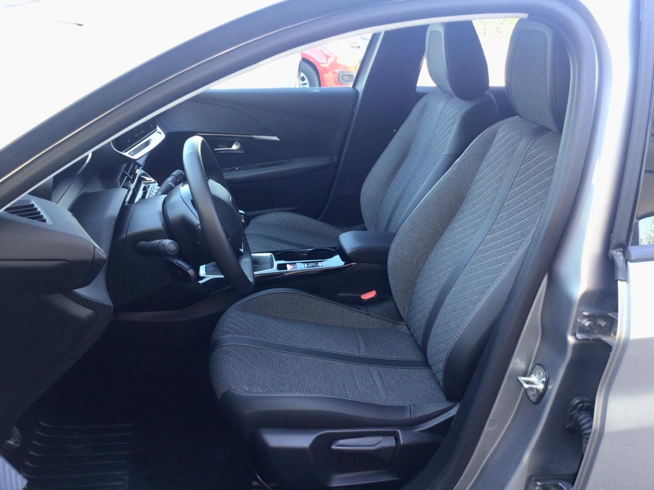 Peugeot 208 1.2 100cv Allure S&S