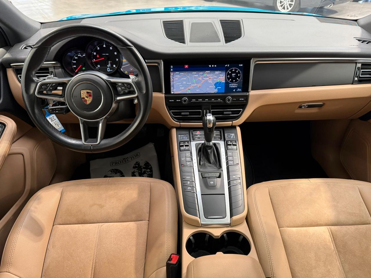 Porsche Macan 2.0 BLU MIAMI
