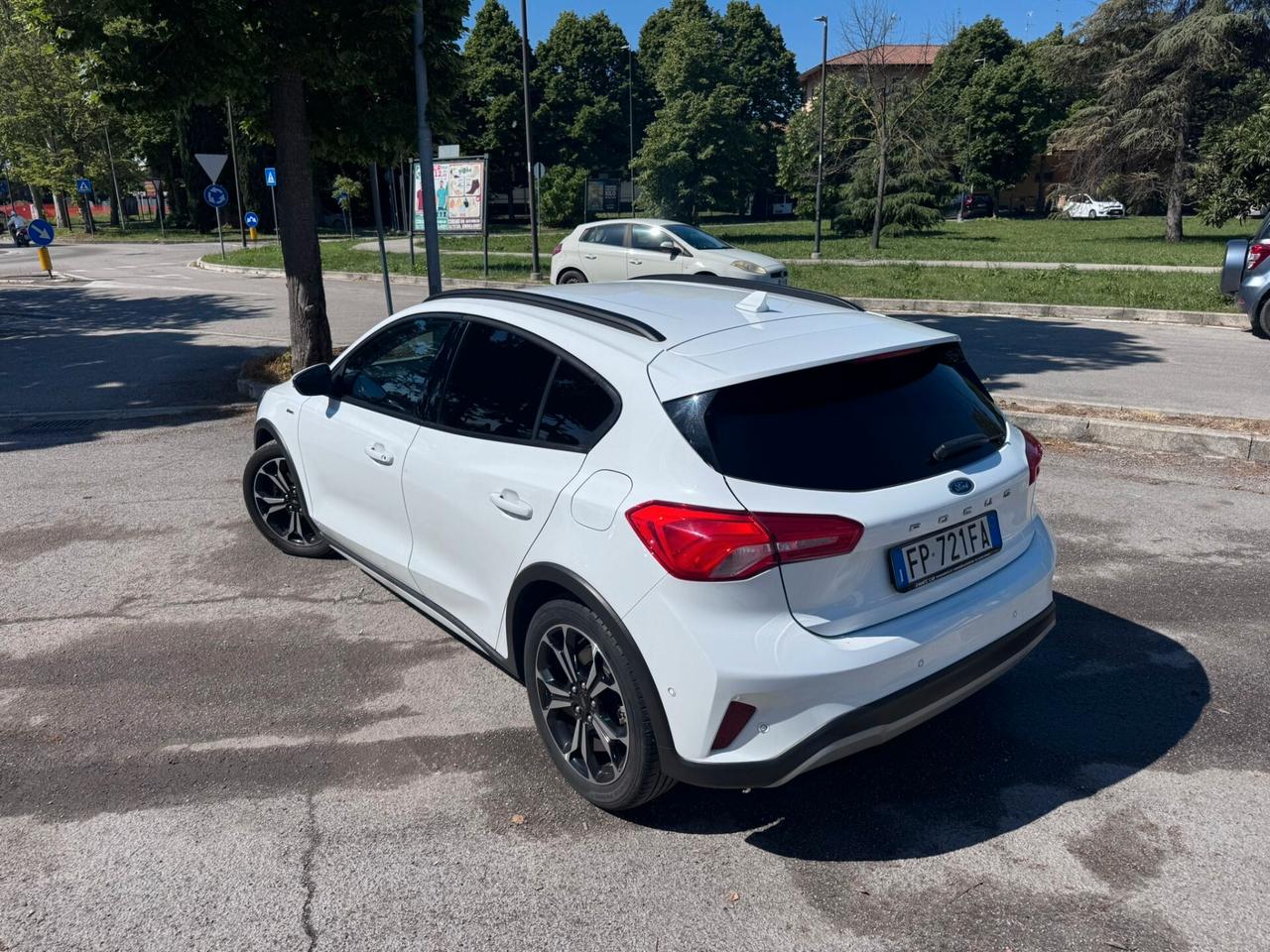 Ford Focus 1.0 EcoBoost 125 CV automatico 5p. Active Co-Pilot