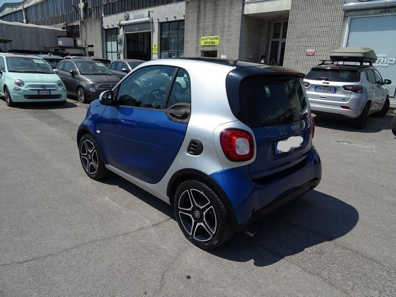 smart fortwo fortwo 70 1.0 Passion