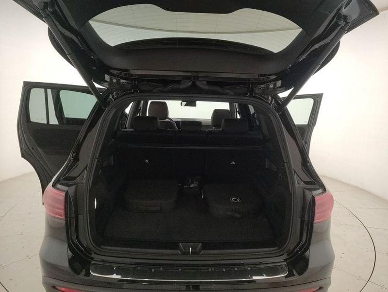 Mercedes-Benz EQB 250+ AMG Line Advanced