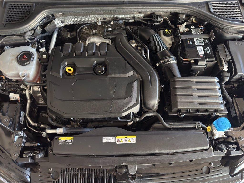 VOLKSWAGEN Golf 1.5 tsi evo life 130cv del 2022