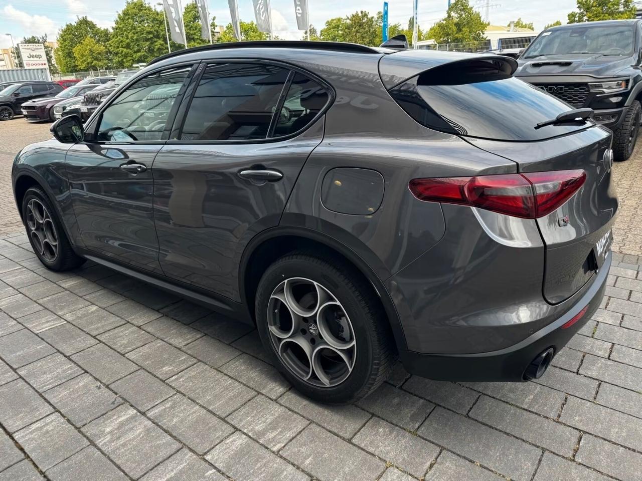 Alfa Romeo Stelvio 2.0 Turbo 200 CV AT8 Q4 Executive