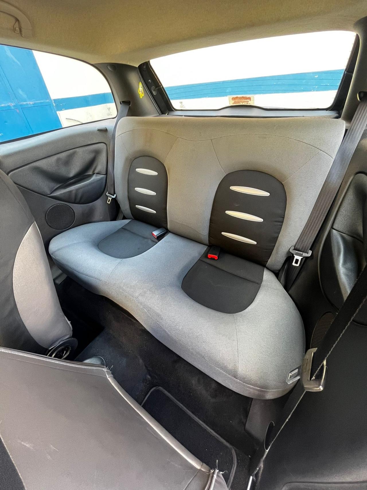 Lancia Ypsilon 1.2 Modamilano