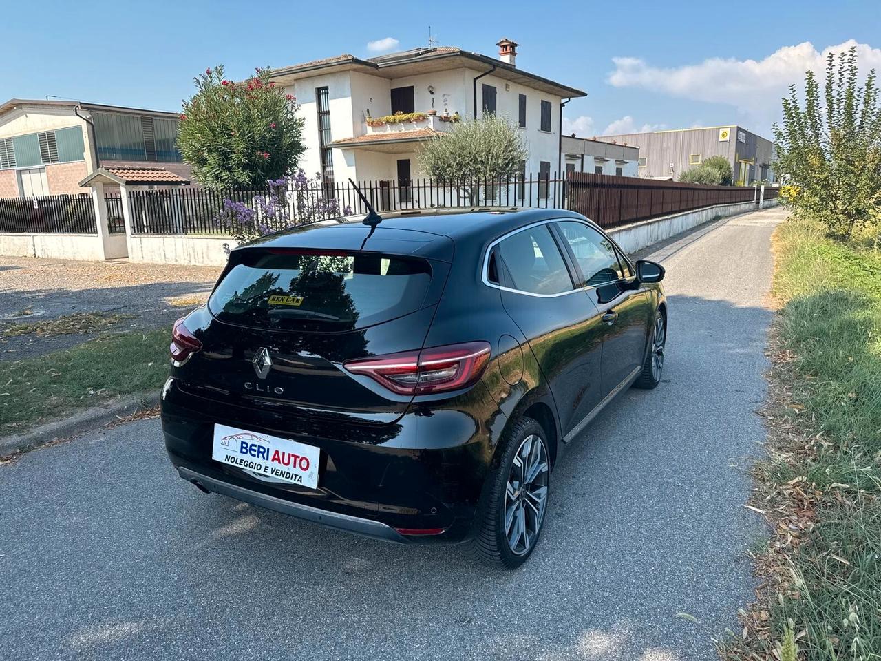 Renault Clio Blue adatta neopatentati