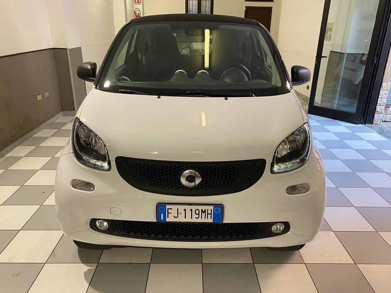 Smart ForTwo 70 1.0 automatica benzina 26.000km