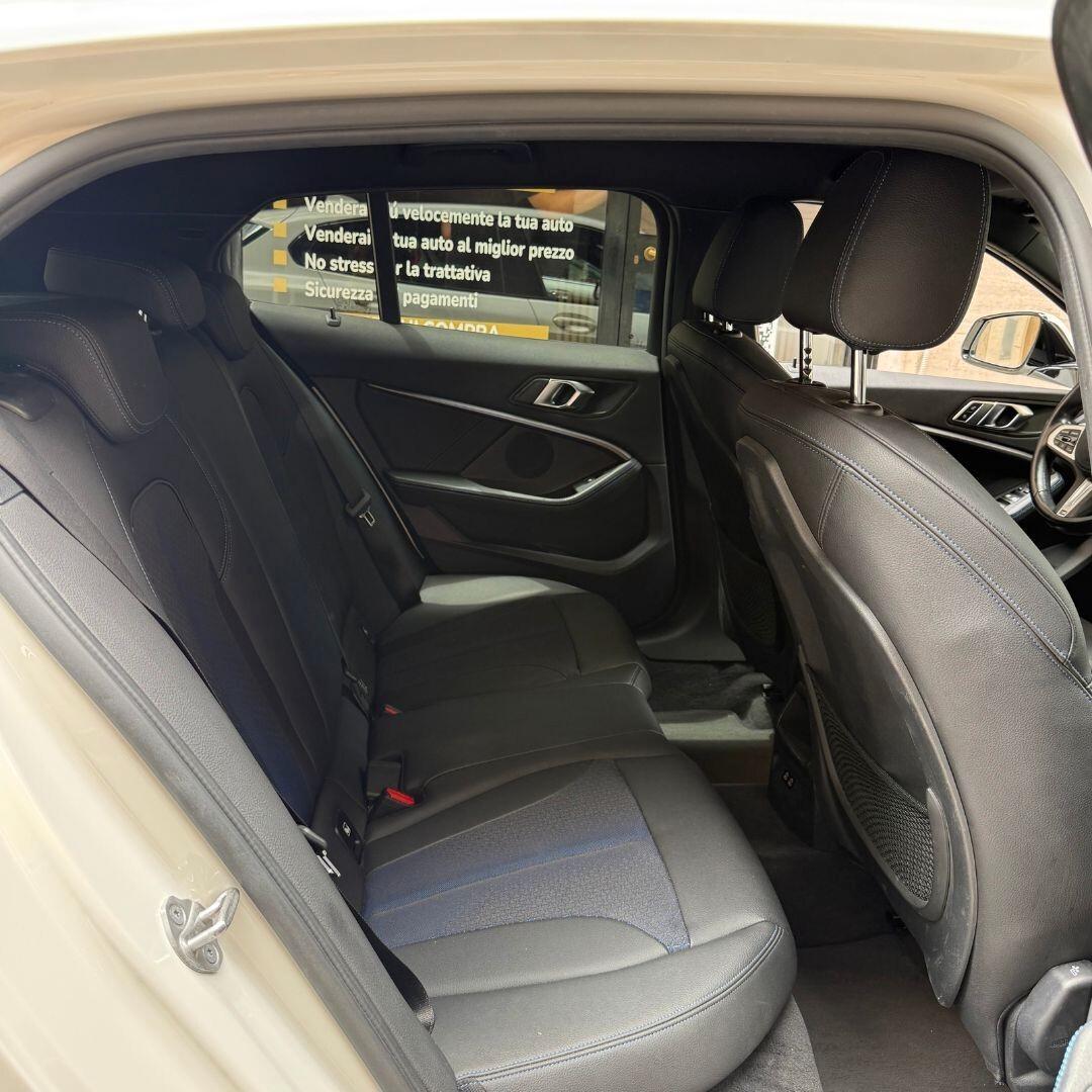 BMW Serie 1 118i 5p. Msport - 140CV
