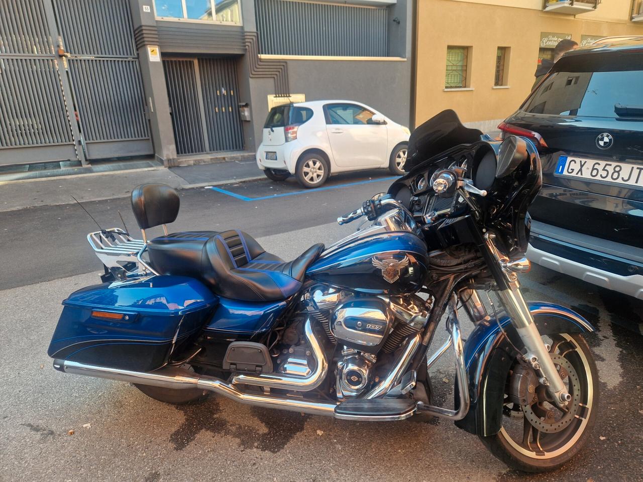 Harley-davidson Street Glide anniversary