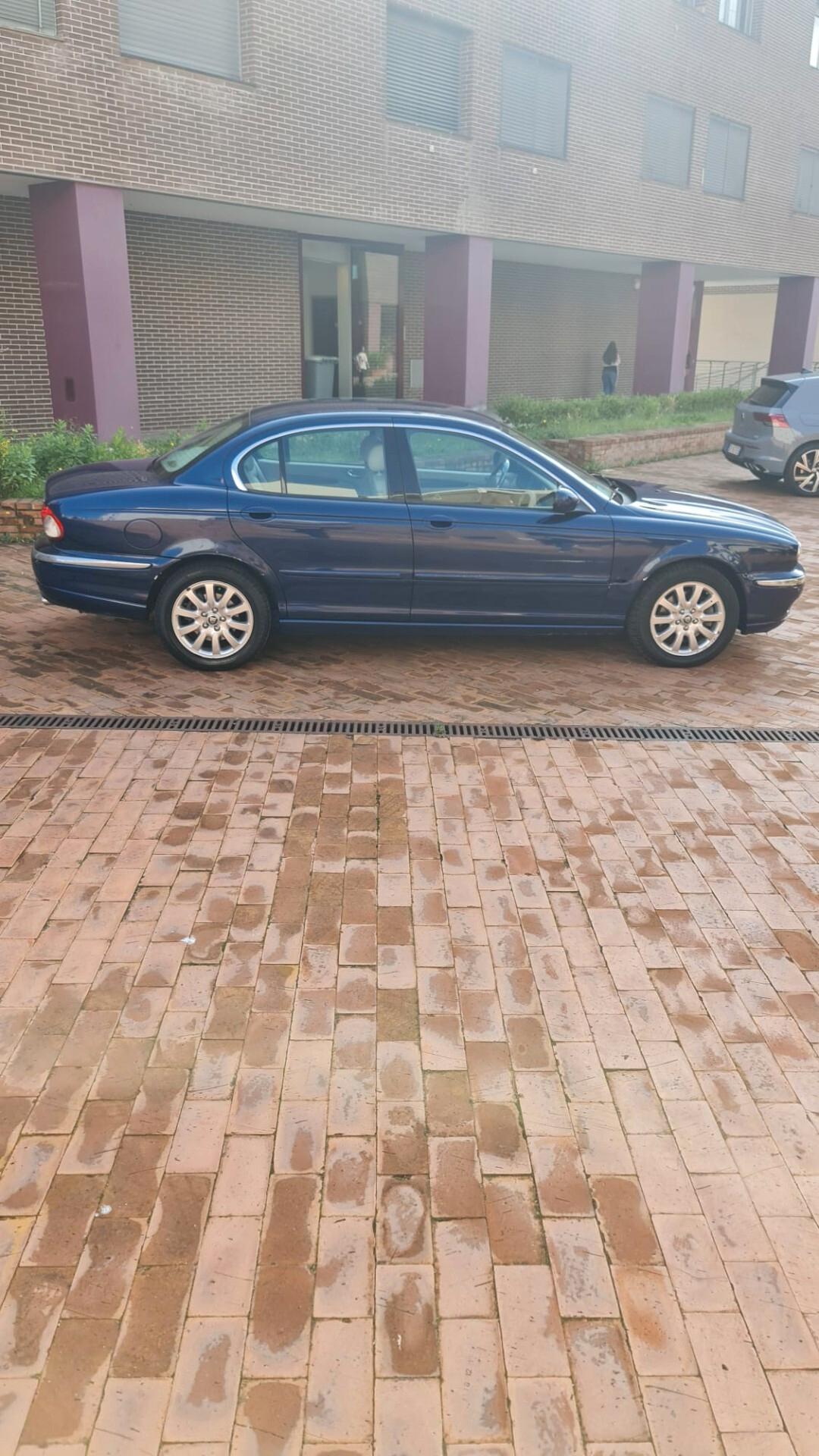 Jaguar X-Type 2.5 V6 24V cat Executive