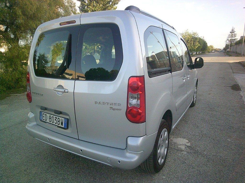 Peugeot Partner Tepee 1.6 HDi 90CV AUTOCARRO 5 POSTI