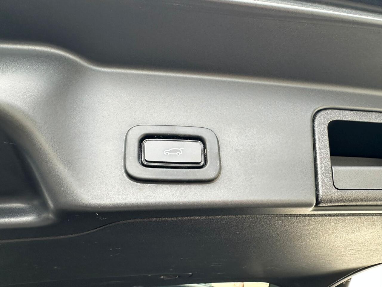 Land Rover Range Evoque 2.0D I4-L.Flw 150CV AWD Aut R-Dynamic HSE