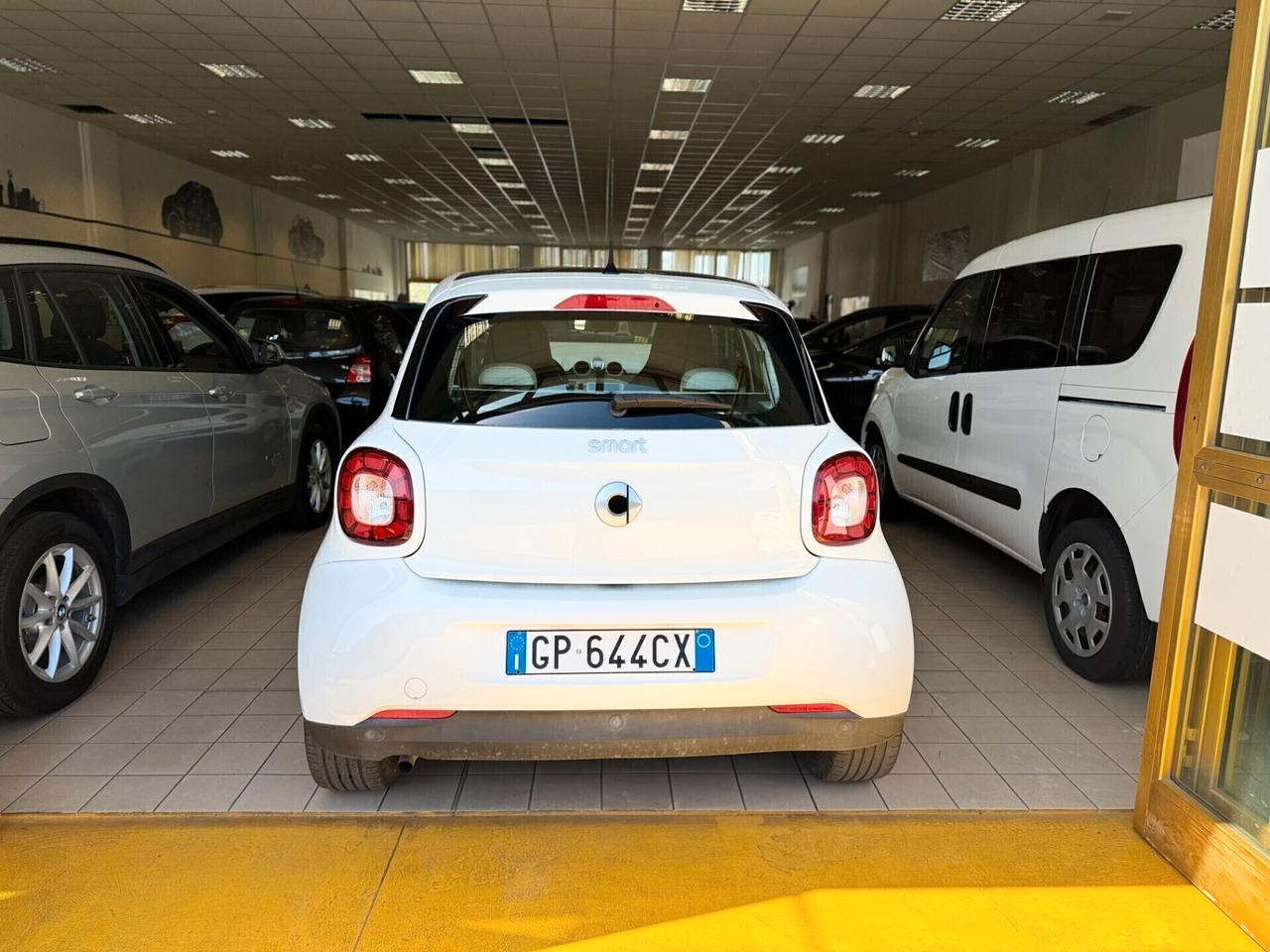 Smart ForFour 70 1.0 Proxy-FINANZIABILE
