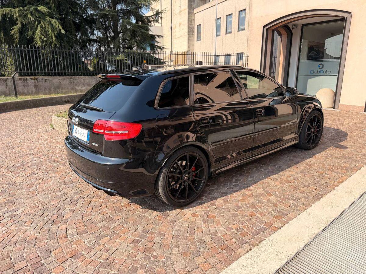 Audi A3 II 2008 Sportback RS3 2.5 tfsi quattro s-tronic