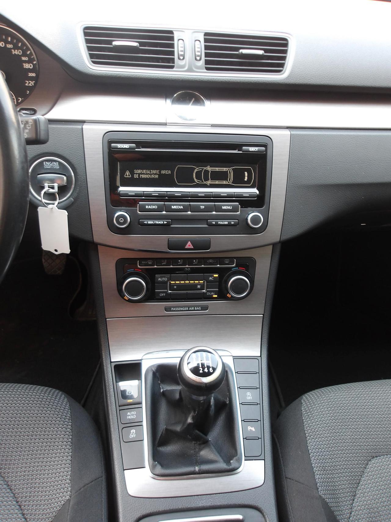 VOLKSWAGEN PASSAT VARIANT 2.0 tdi 140cv Comfortline