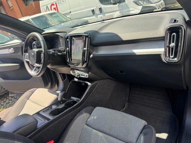VOLVO XC40 T2 automatico Core (AUTOCARRO N1)