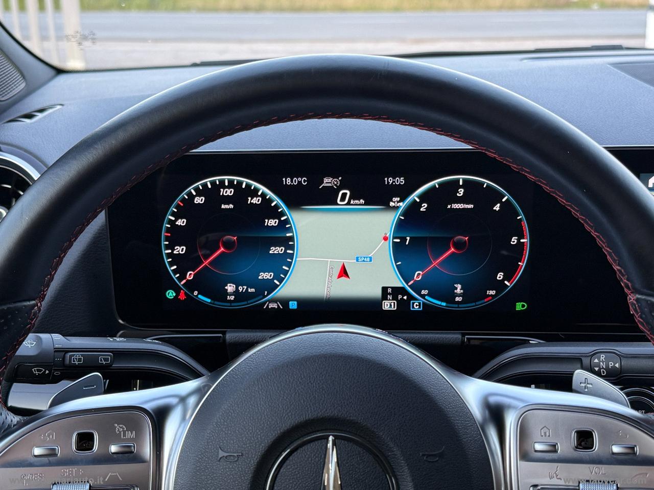 MERCEDES-BENZ GLA 200 d Automatic Premium AMG