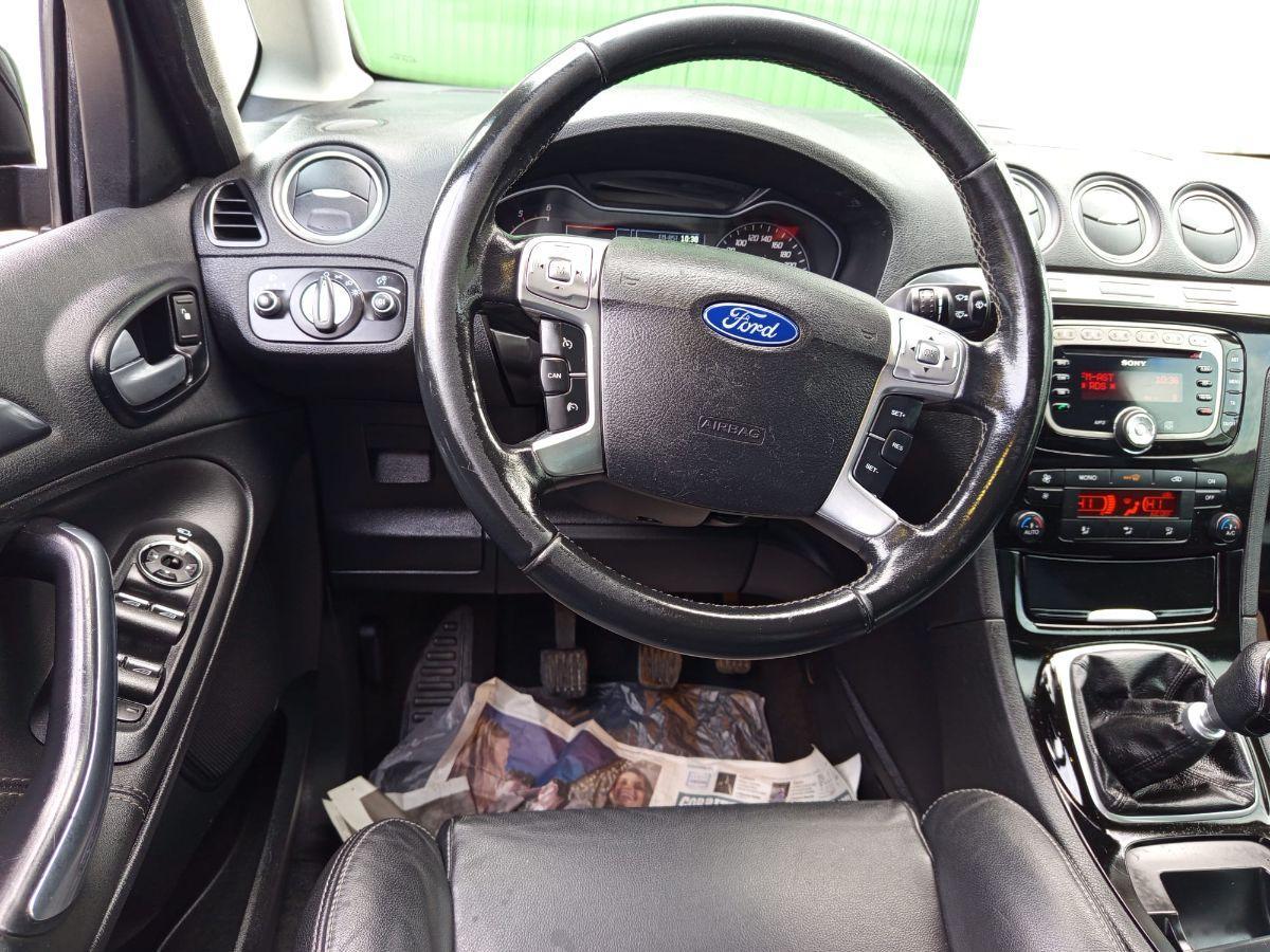 FORD S-Max 2.0 TDCi 163CV Titanium - 2013