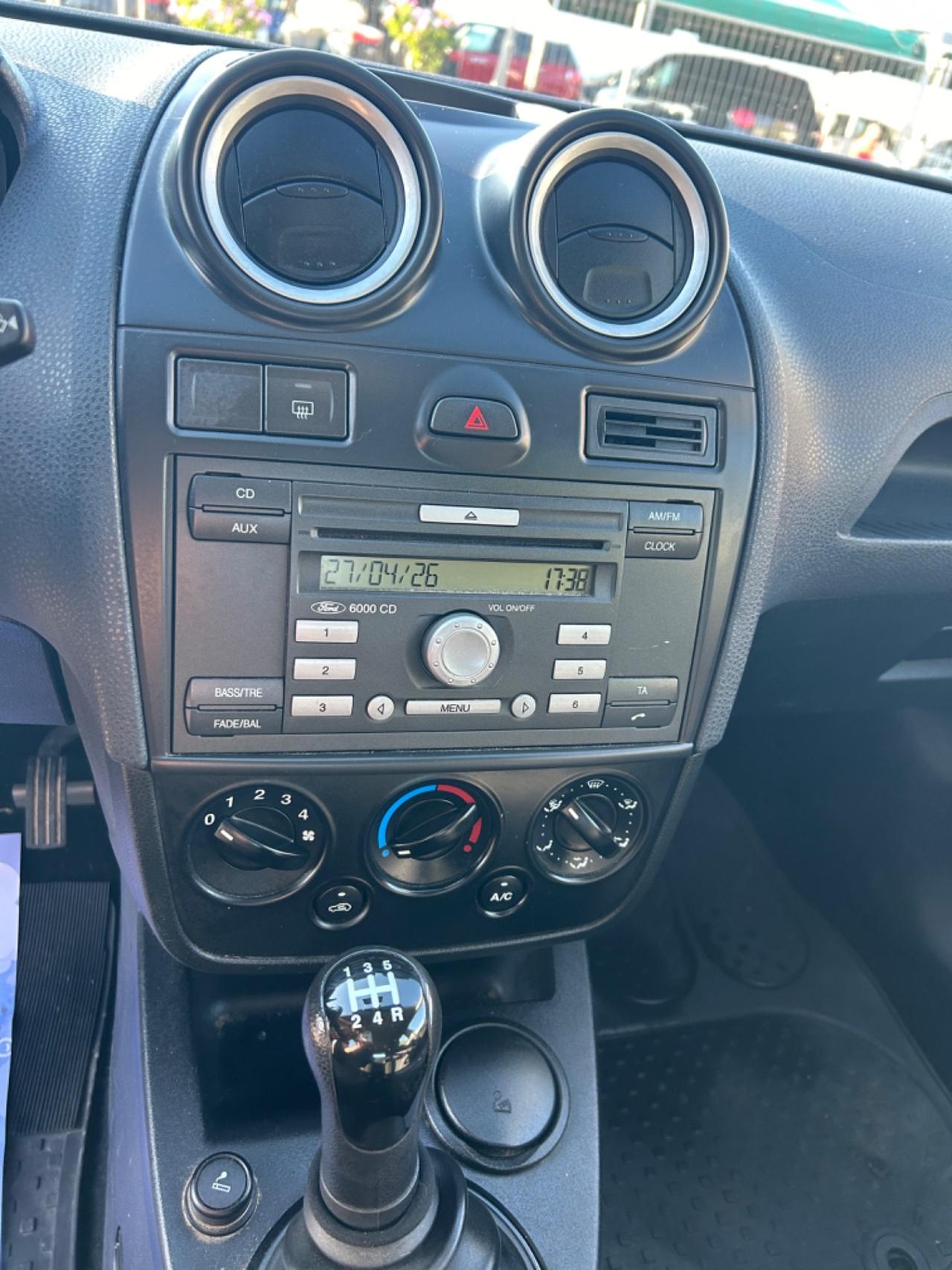 Ford Fiesta 1.4 TDCi 5p. Ghia