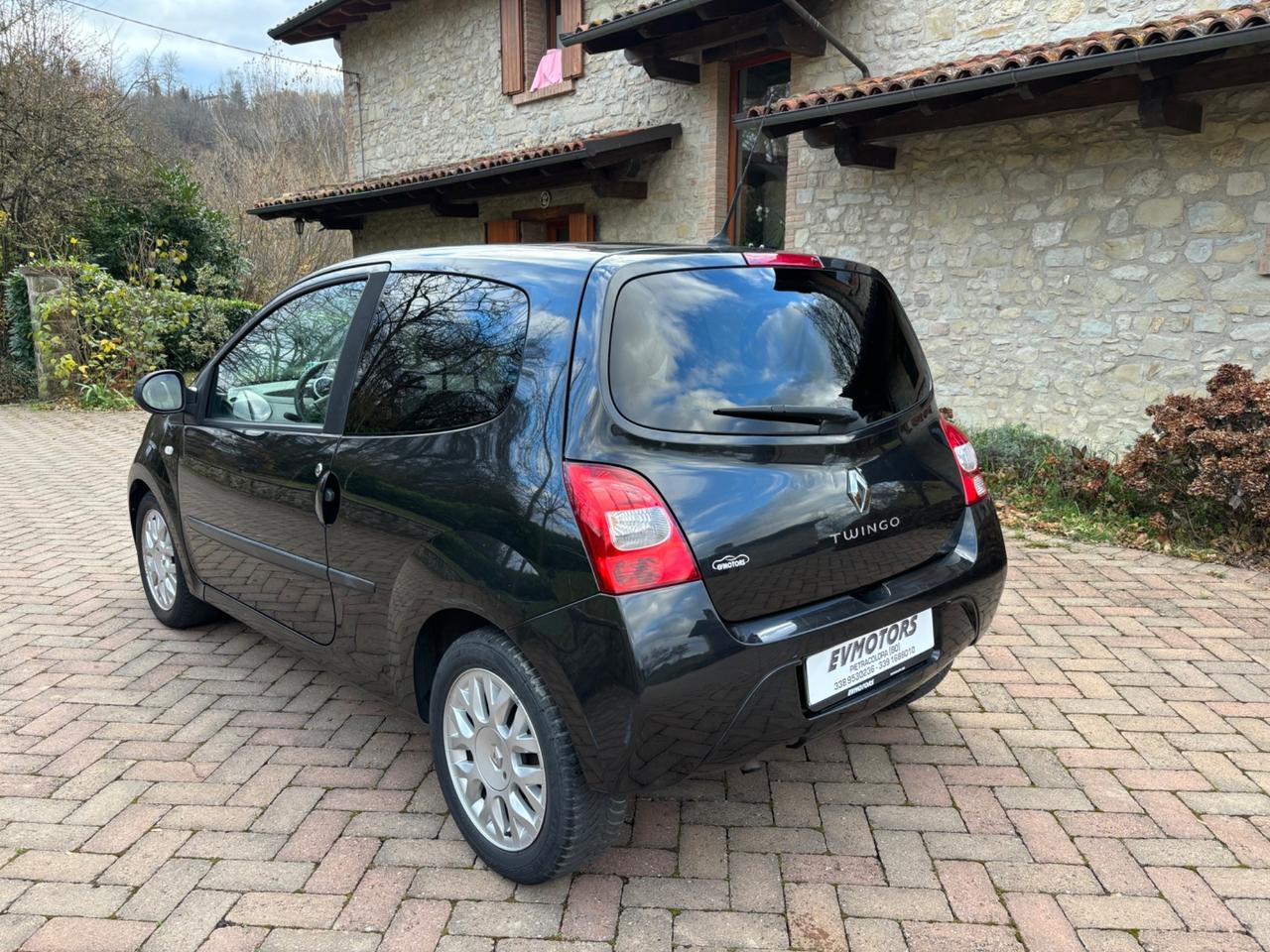 Renault Twingo 1.2 Benzina OK NEOPATENTATI