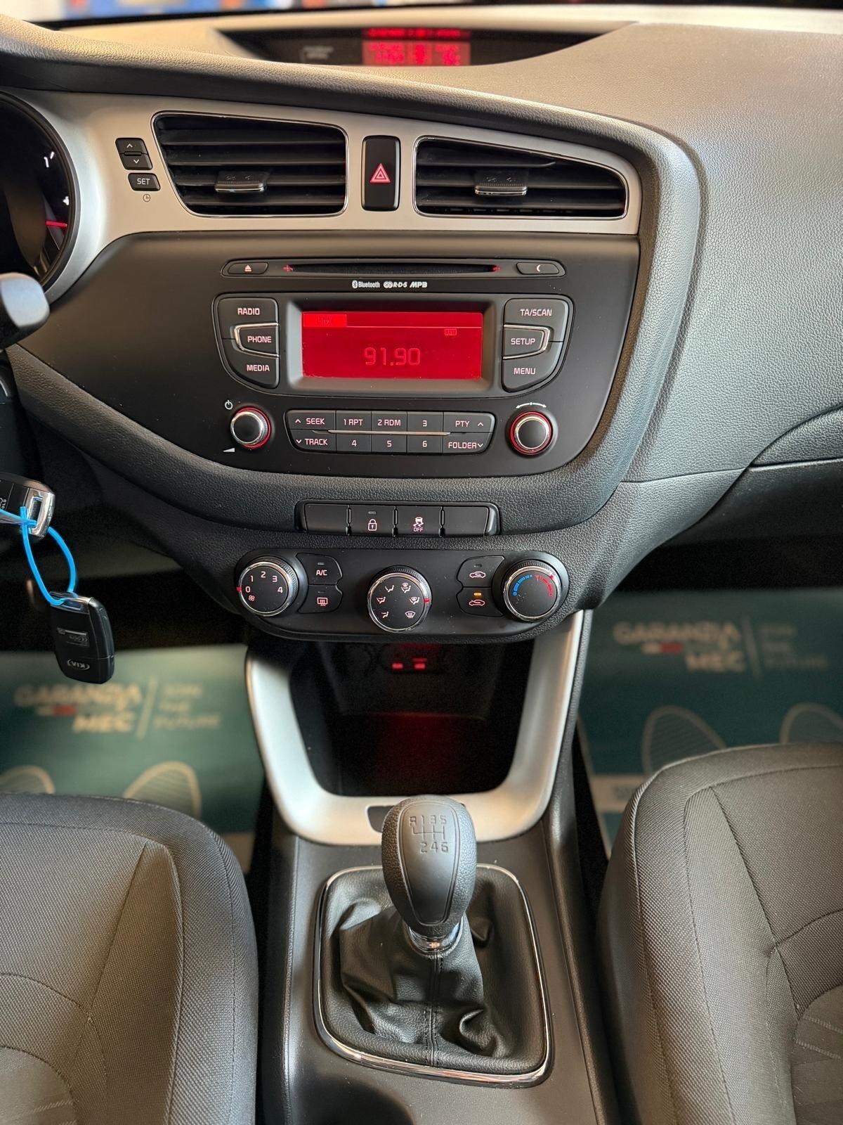 Kia Ceed cee'd 1.4 CVVT 5 porte Cool