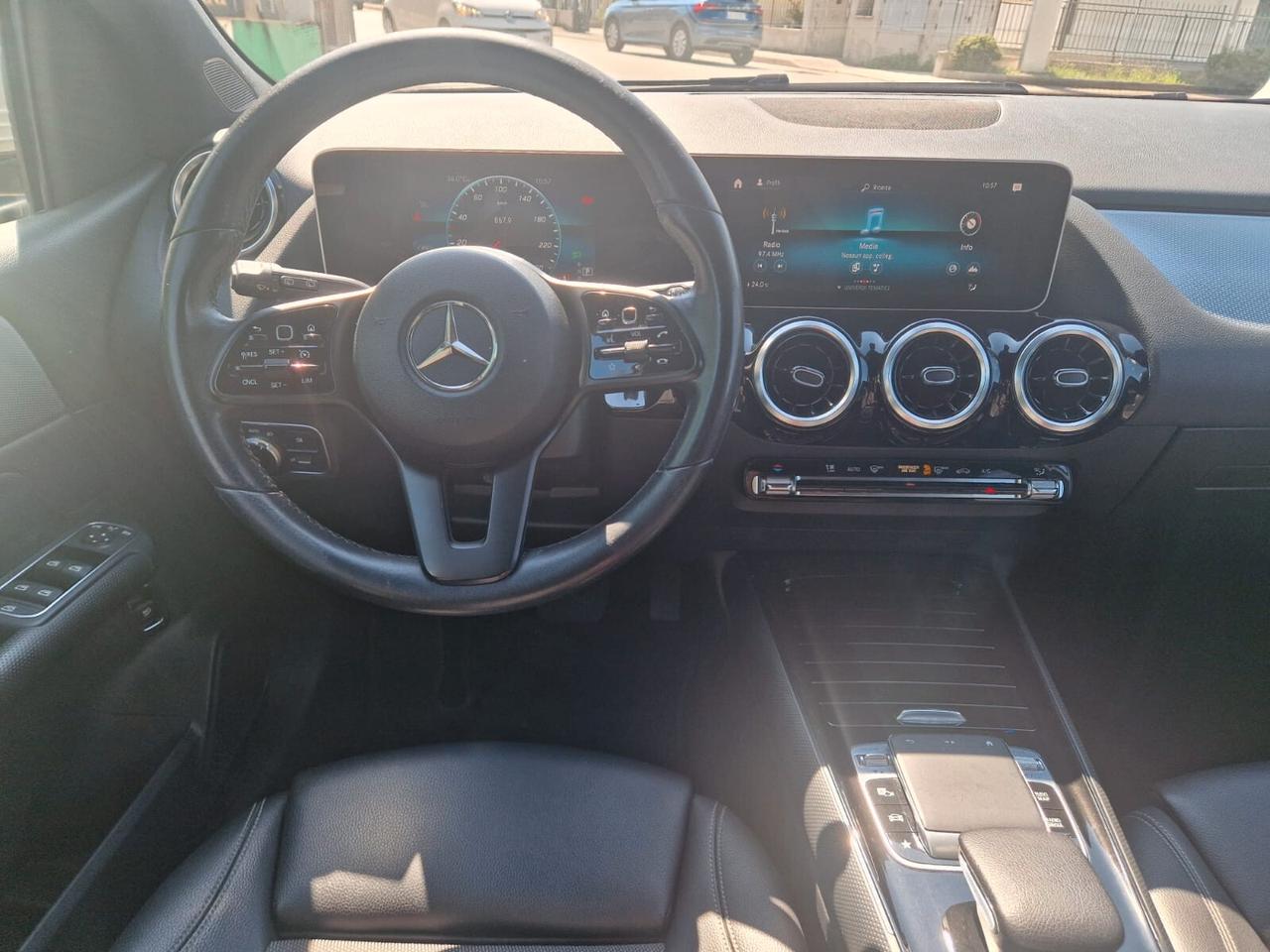 Mercedes-benz B 180 B 180 d Business Extra