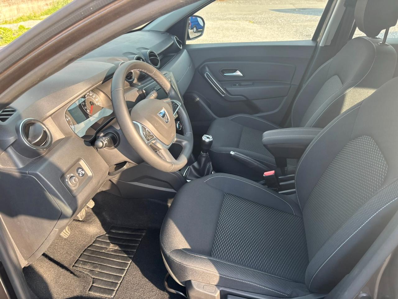 Dacia Duster 1.0 TCe 100 CV ECO-G 4x2 Prestige