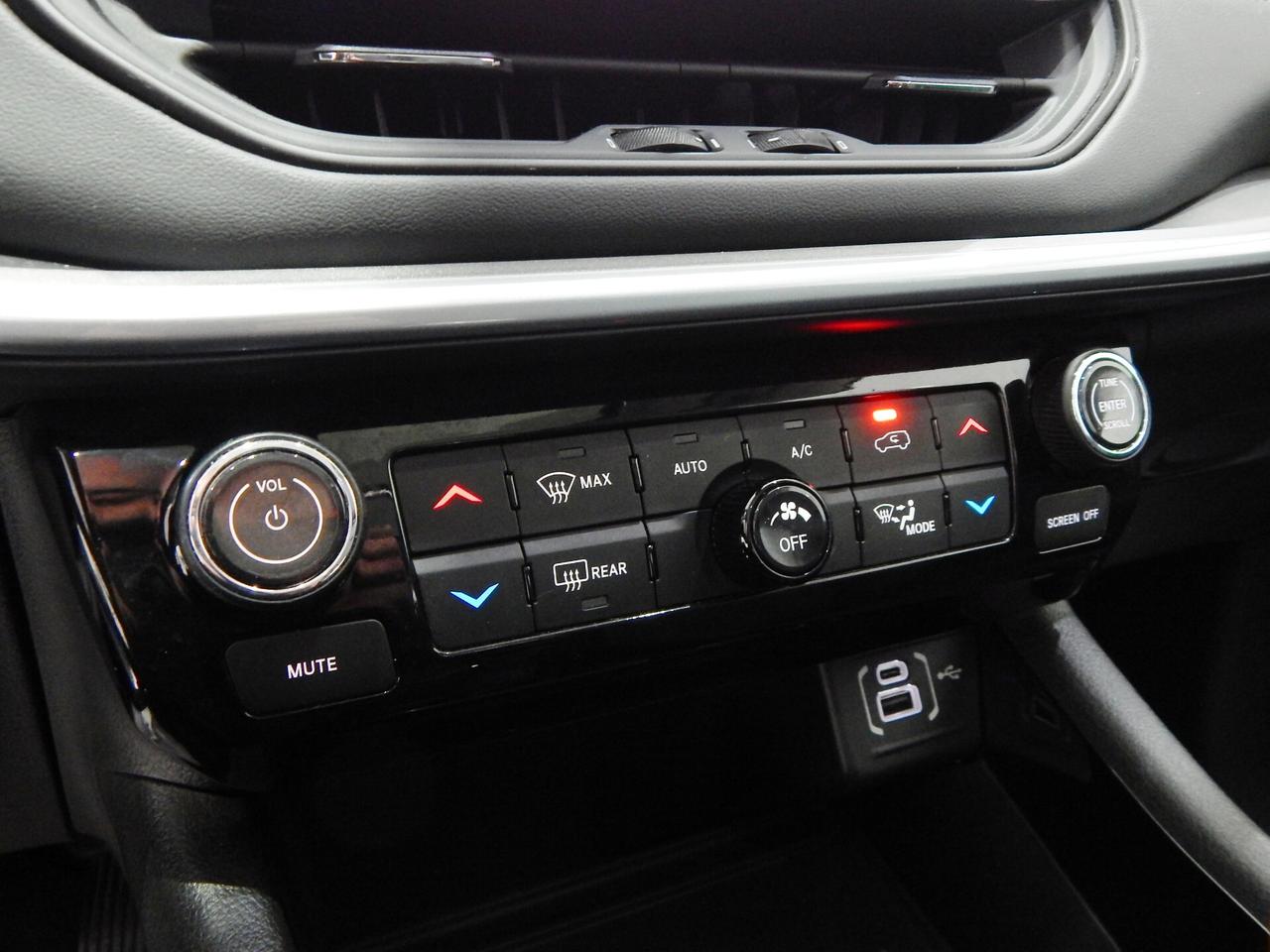 Jeep Compass 1.6 mjt Limited 130cv TETTO-NAVI-PELLE-PARK-LED