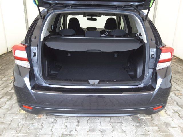 SUBARU Impreza 1.6i Lineartronic CVT Style