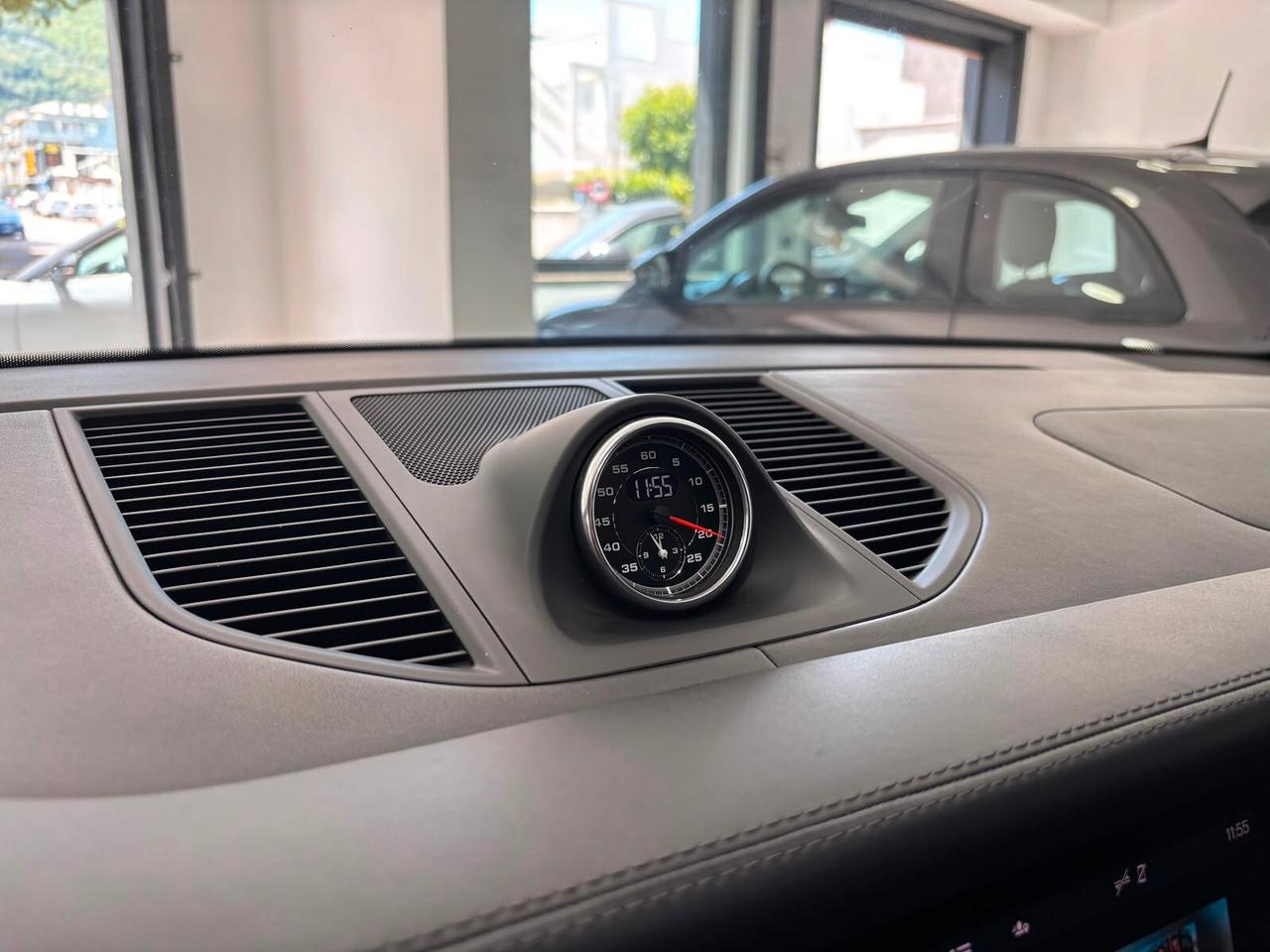 PORSCHE MACAN 2.0 TETTO-NAVI-360-BOSE