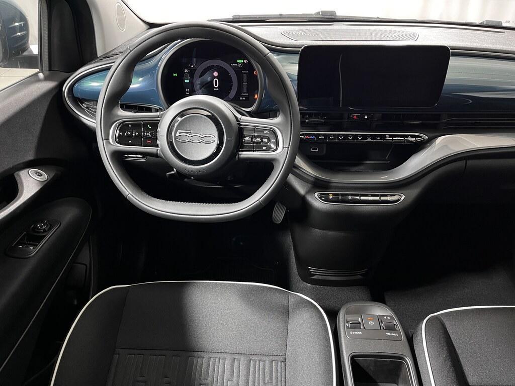 Fiat 500 e 42 kWh