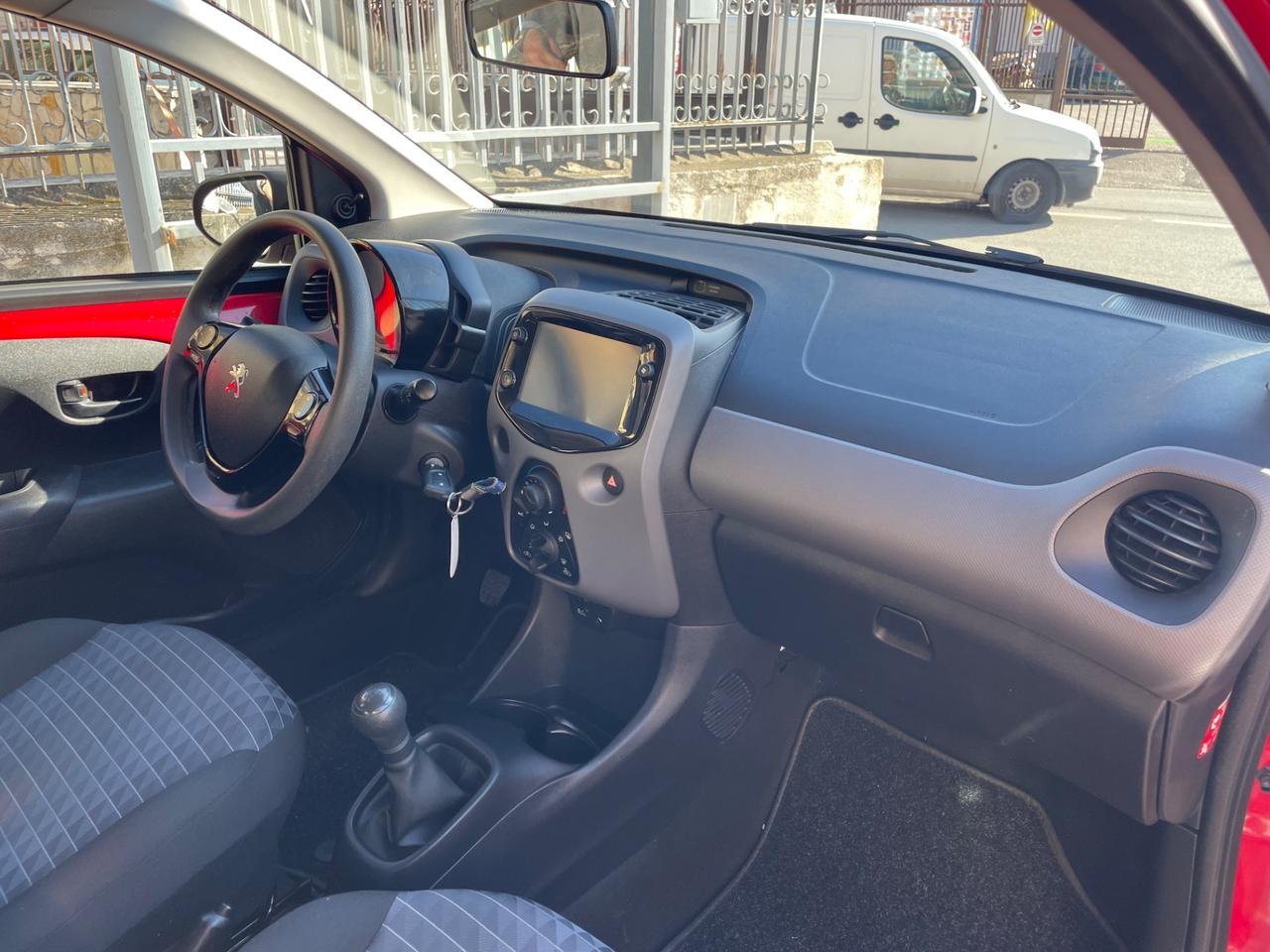 Peugeot 108 VTi 72 S&S 5 porte Allure TOP!