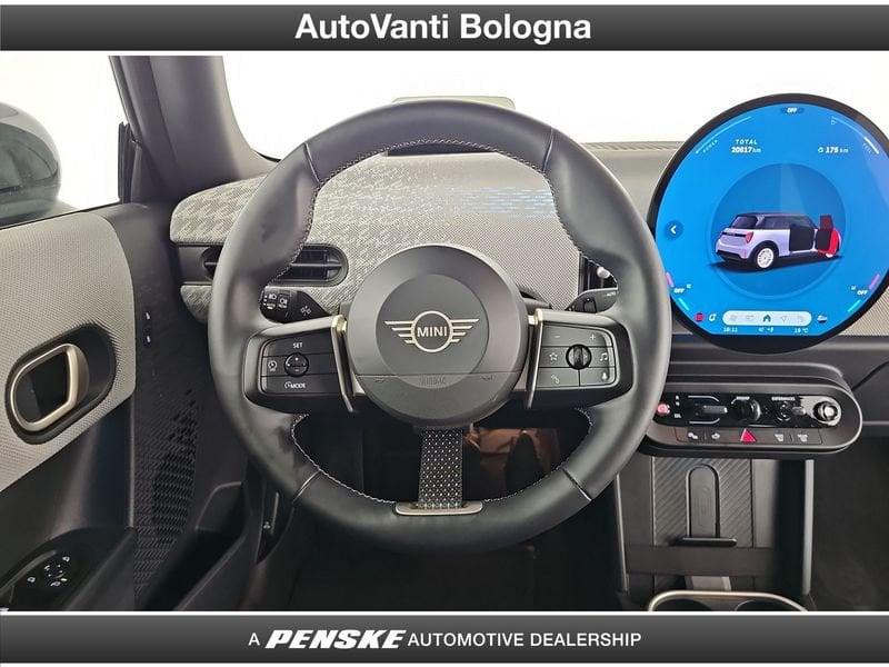 MINI Cooper Mini Cooper 3p 1.5 C Favoured auto