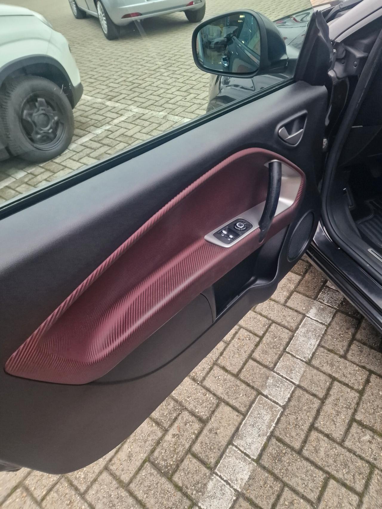 Alfa Romeo MiTo 1.4 T 120 CV GPL Distinctive