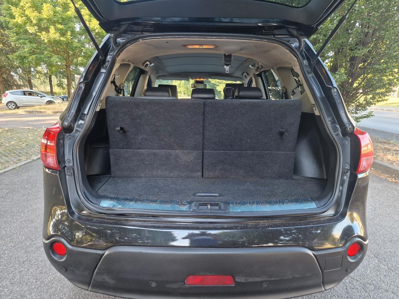 Nissan Qashqai 2.0 dCi DPF 4WD Tekna
